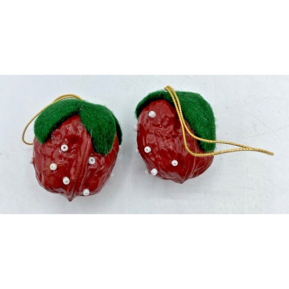 2 Vintage Christmas Tree Ornaments Handmade Strawberry Nut Shell Rustic Holiday - Picture 4 of 7